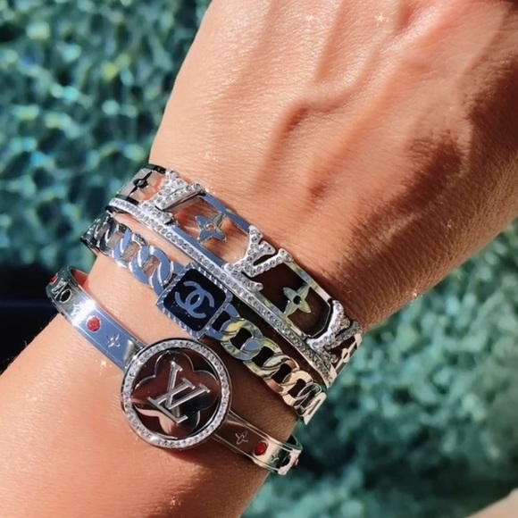 Let’s connect on IG. Like my FB page,I follow back - Picture 9 of 12